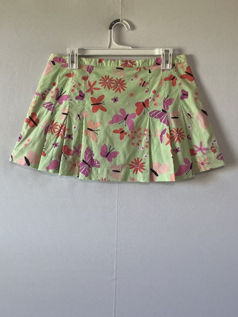 VINTAGE LILLY PULITZER - BONJOUR PRINT PLEATED SKORT (size: 8)